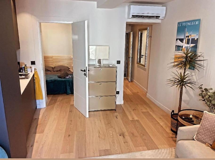 Massena Street, 2 Balcony Appartamento *